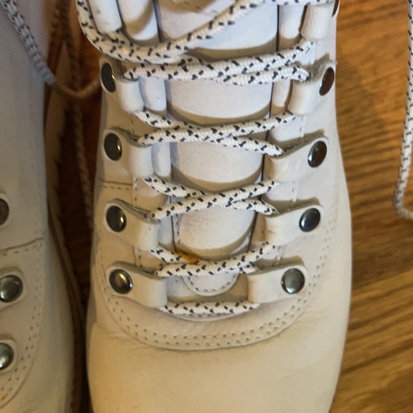 Cole Halan Wedge Hiker Boots - White - 8.5 - Picture 3 of 9